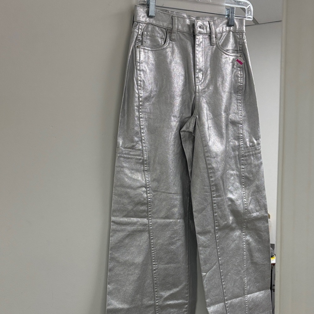 DKNY JEANS Elegant Silver Straight Leg Women's Jeans. - waist:25 , Inseam: 29